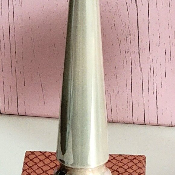 Christian Louboutin Rouge Louboutin Nail Colour in Goldissima NEW in Box - Picture 8 of 11